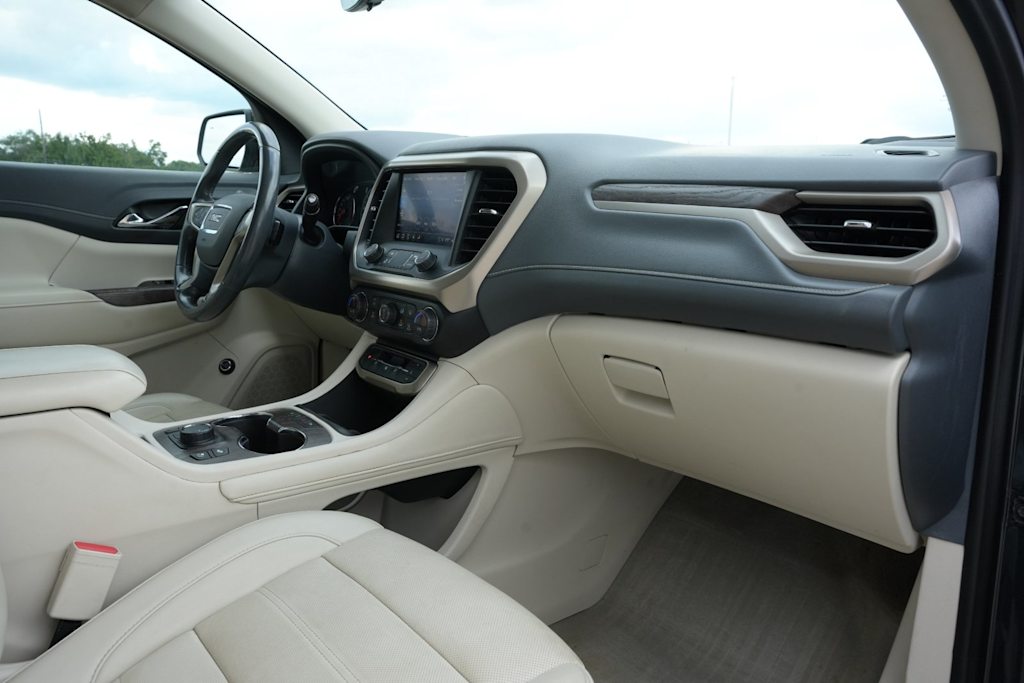 Thumbnail: 2022 GMC Acadia - 14