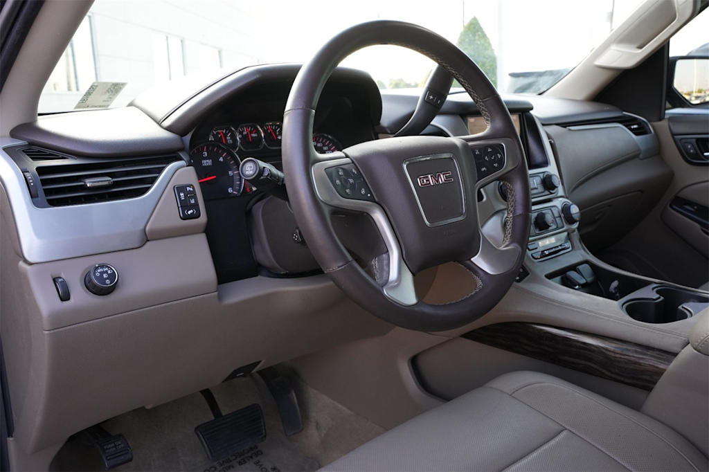 Thumbnail: 2015 GMC Yukon - 15