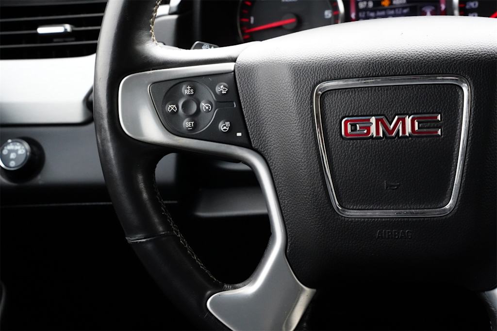 Thumbnail: 2016 GMC Yukon - 23