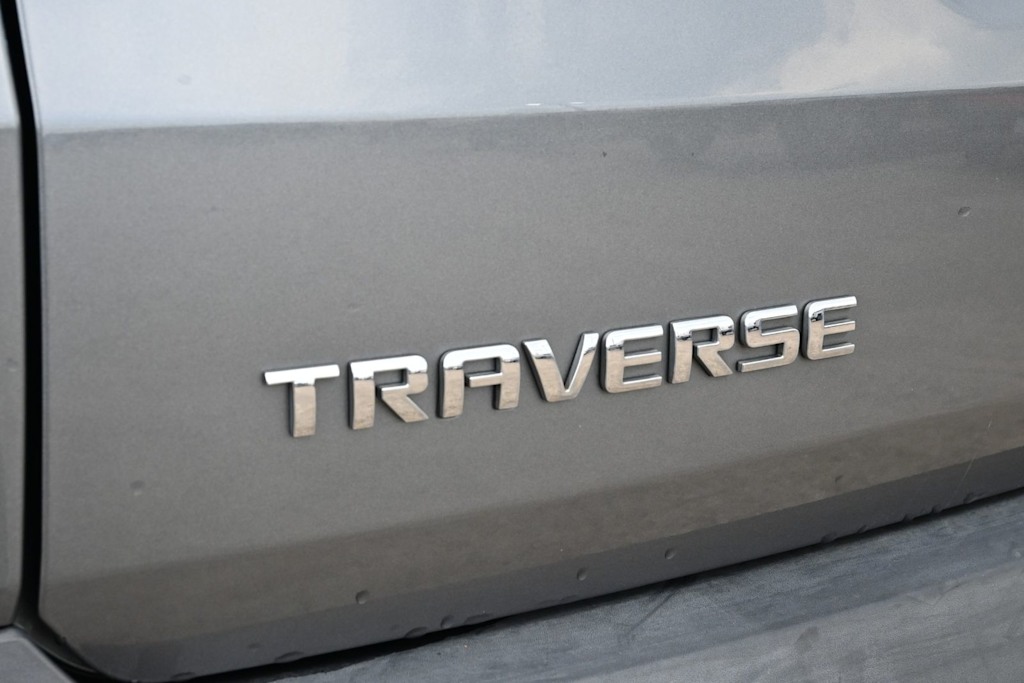 Thumbnail: 2020 Chevrolet Traverse - 7
