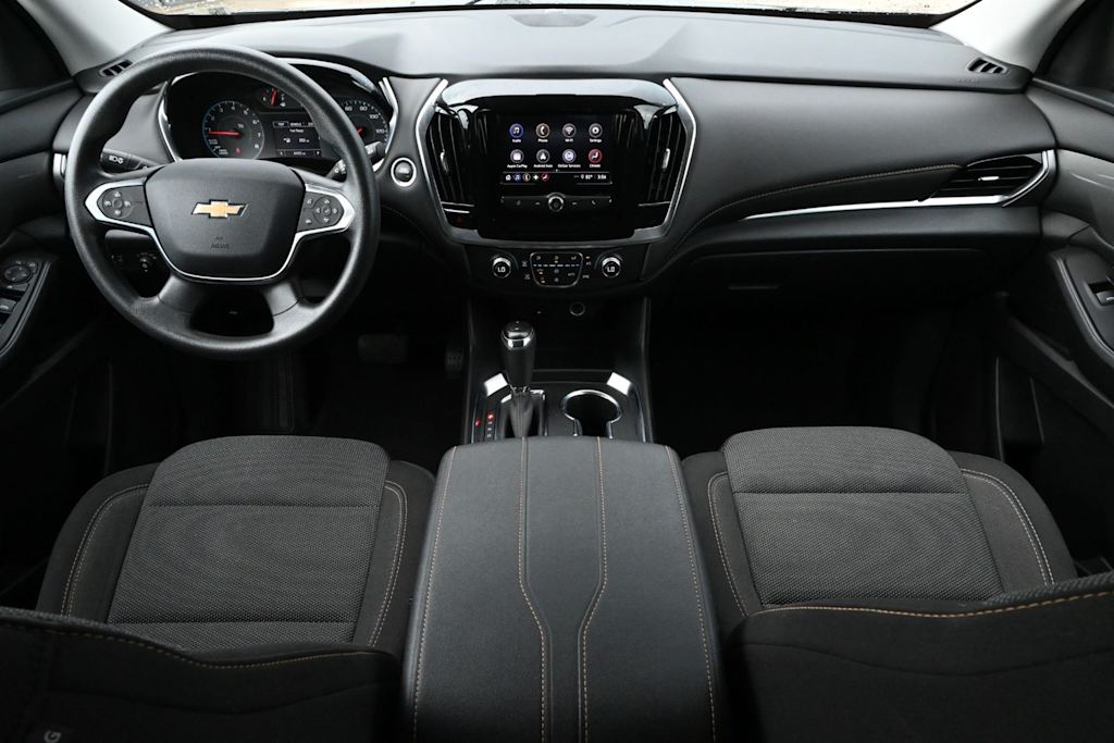 Thumbnail: 2020 Chevrolet Traverse - 2