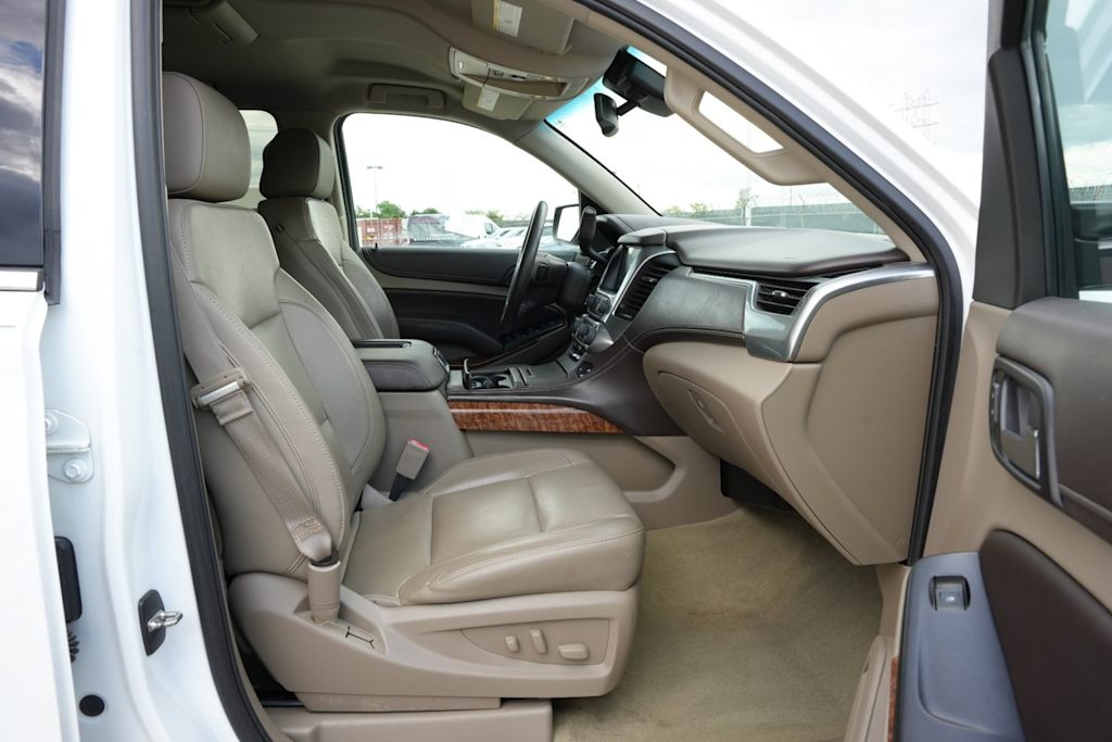 Thumbnail: 2016 Chevrolet Tahoe - 11