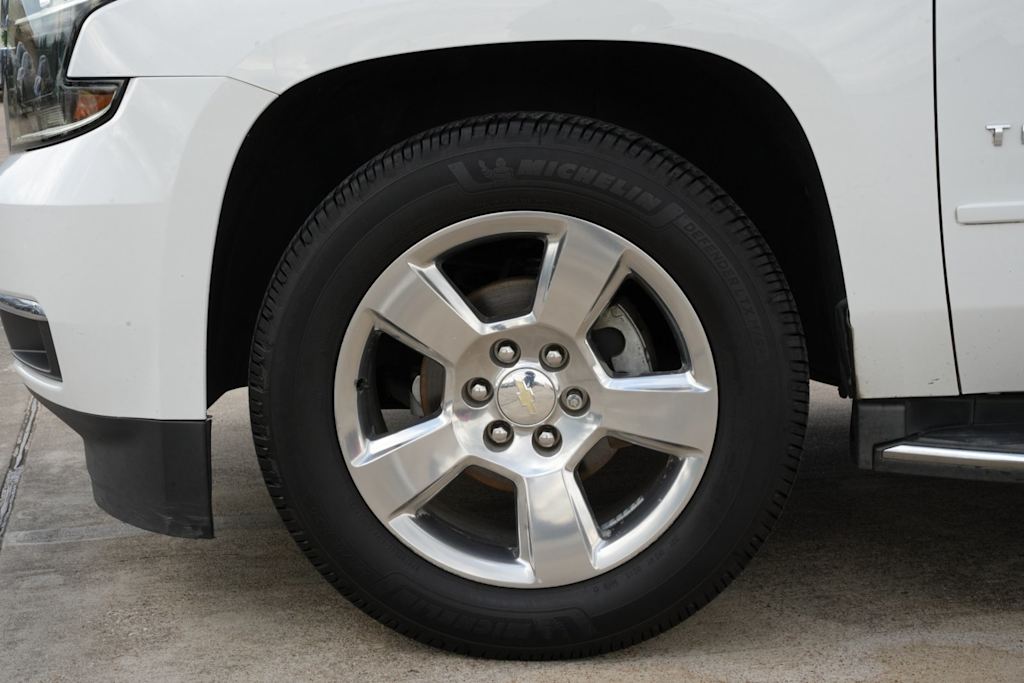 Thumbnail: 2016 Chevrolet Tahoe - 8