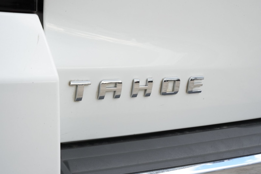 Thumbnail: 2016 Chevrolet Tahoe - 7