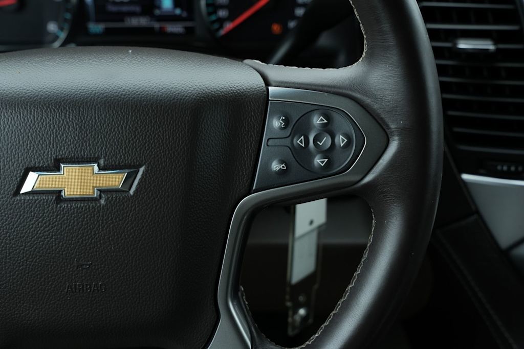 Thumbnail: 2018 Chevrolet Tahoe - 21