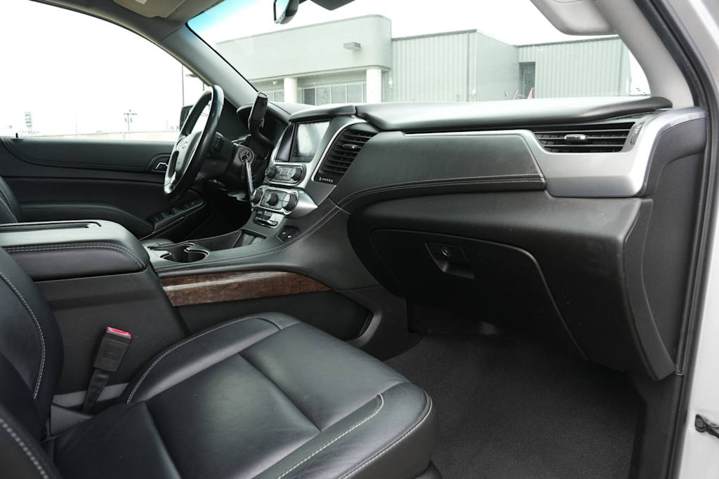 Thumbnail: 2019 Chevrolet Tahoe - 24