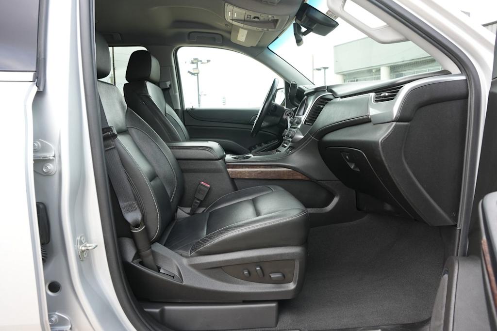 Thumbnail: 2019 Chevrolet Tahoe - 25