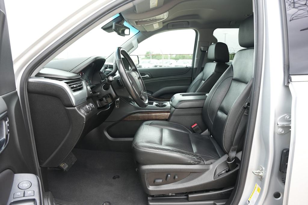 Thumbnail: 2019 Chevrolet Tahoe - 10