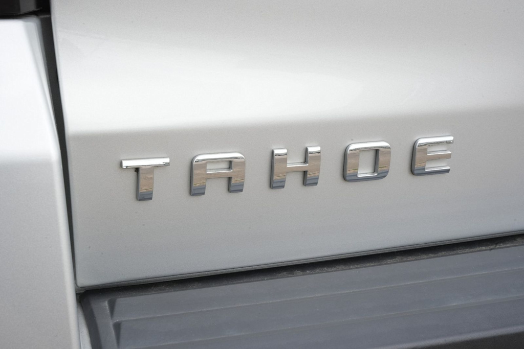 Thumbnail: 2019 Chevrolet Tahoe - 7