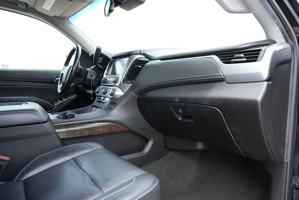 Thumbnail: 2017 Chevrolet Tahoe - 13