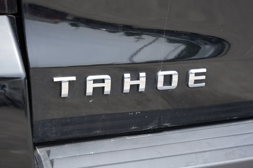 Thumbnail: 2017 Chevrolet Tahoe - 7