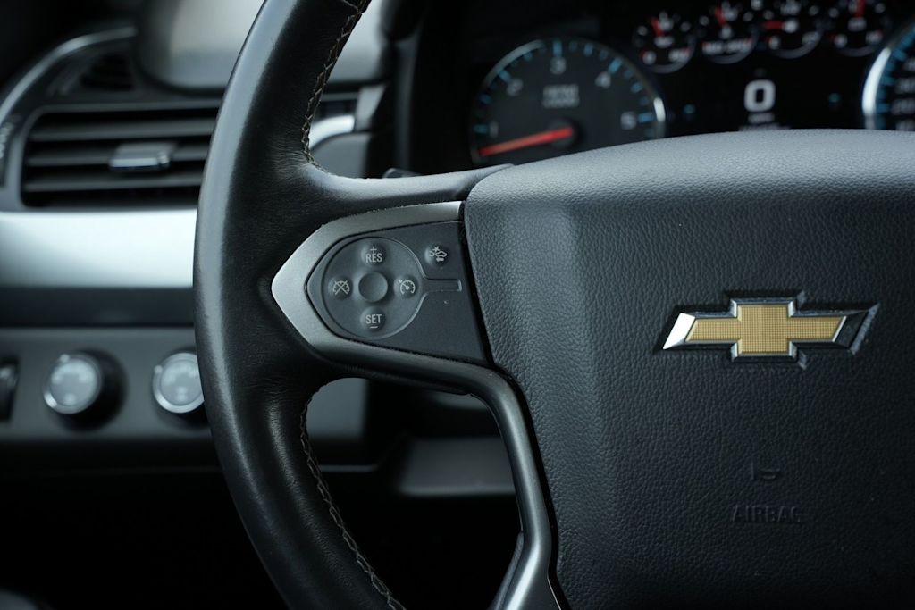 Thumbnail: 2017 Chevrolet Tahoe - 20
