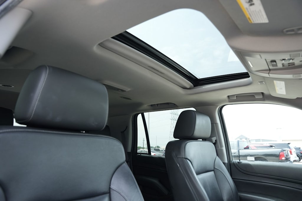 Thumbnail: 2017 Chevrolet Tahoe - 27