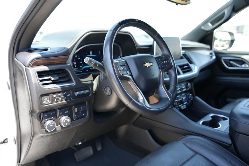 Thumbnail: 2023 Chevrolet Tahoe - 12