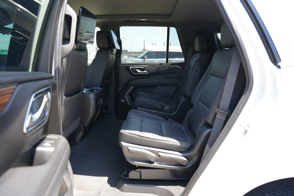 Thumbnail: 2023 Chevrolet Tahoe - 11