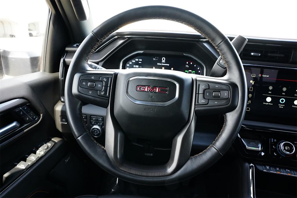 2024 GMC Sierra 2500 AT4 10
