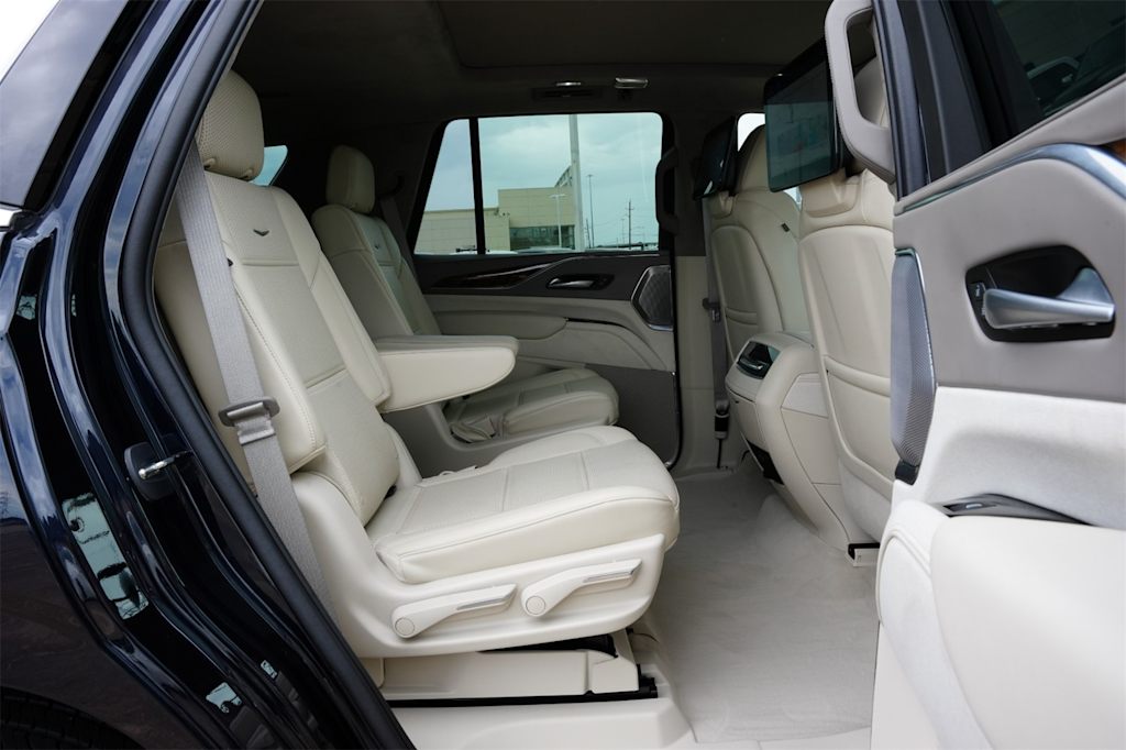 Thumbnail: 2023 Cadillac Escalade - 26