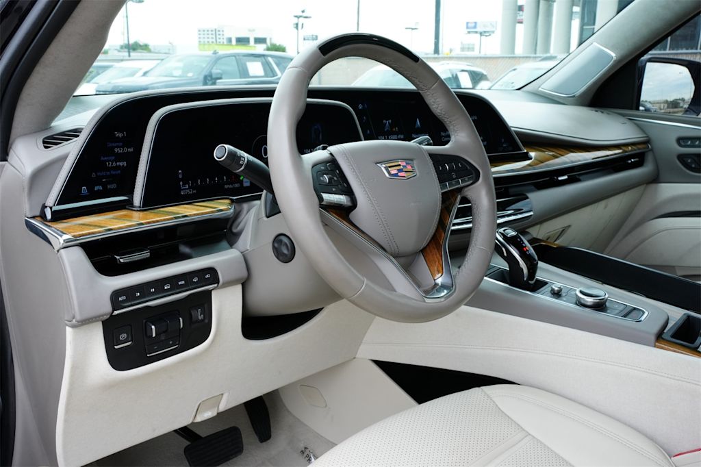 Thumbnail: 2023 Cadillac Escalade - 12