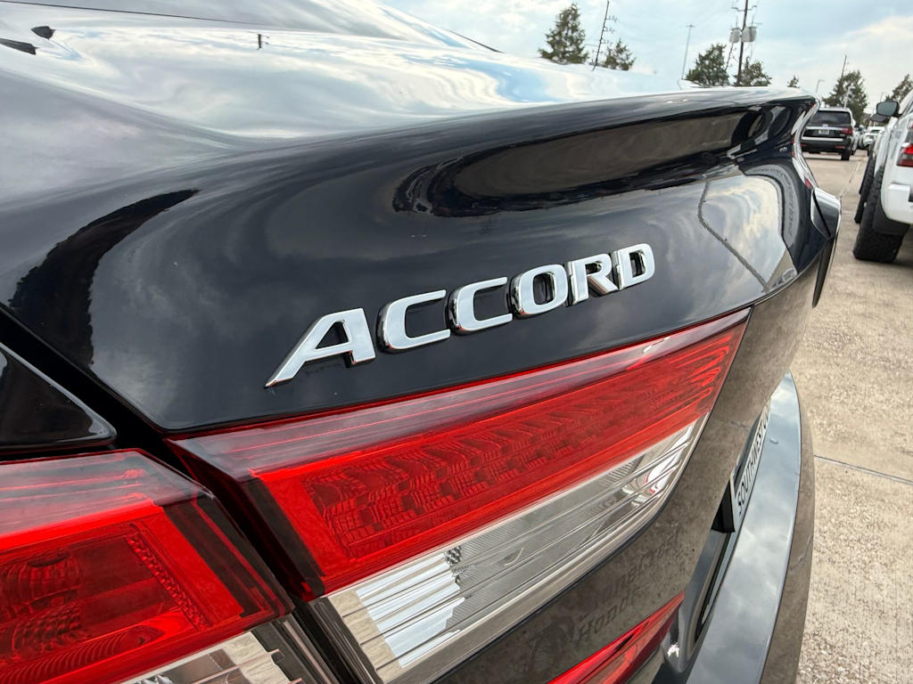 Thumbnail: 2019 Honda Accord - 7