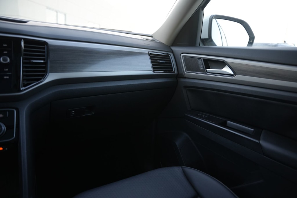 Thumbnail: 2021 Volkswagen Atlas - 20