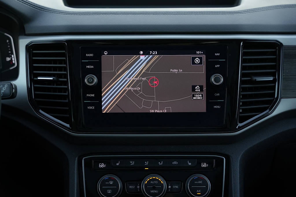 Thumbnail: 2021 Volkswagen Atlas - 15