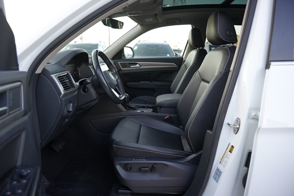 Thumbnail: 2021 Volkswagen Atlas - 10