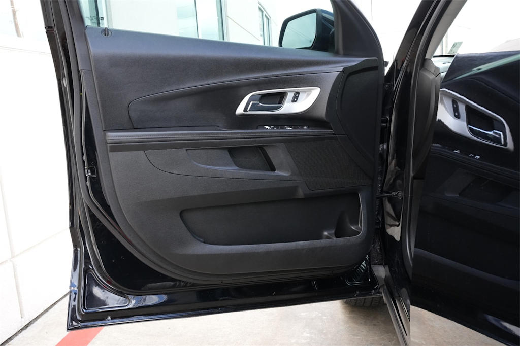 Thumbnail: 2016 Chevrolet Equinox - 25