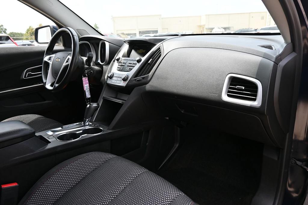 Thumbnail: 2017 Chevrolet Equinox - 14