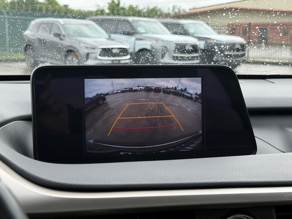 Thumbnail: 2019 Lexus RX - 22