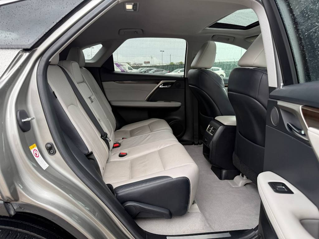 Thumbnail: 2019 Lexus RX - 24