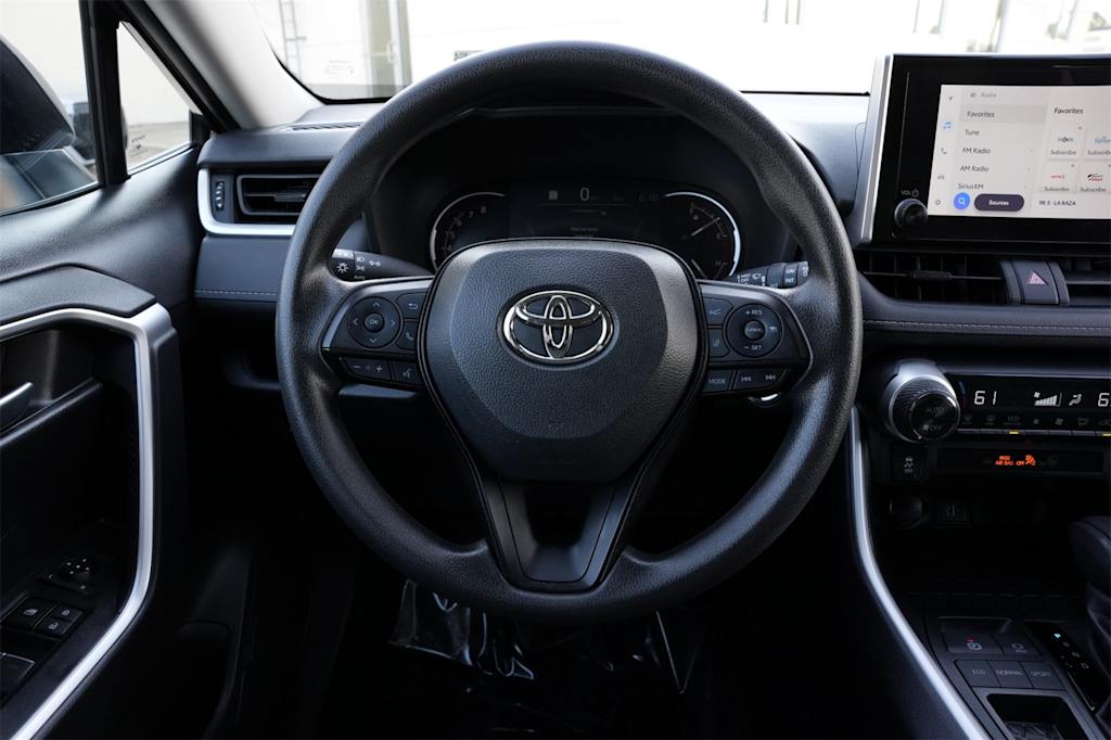 Thumbnail: 2024 Toyota RAV4 - 9