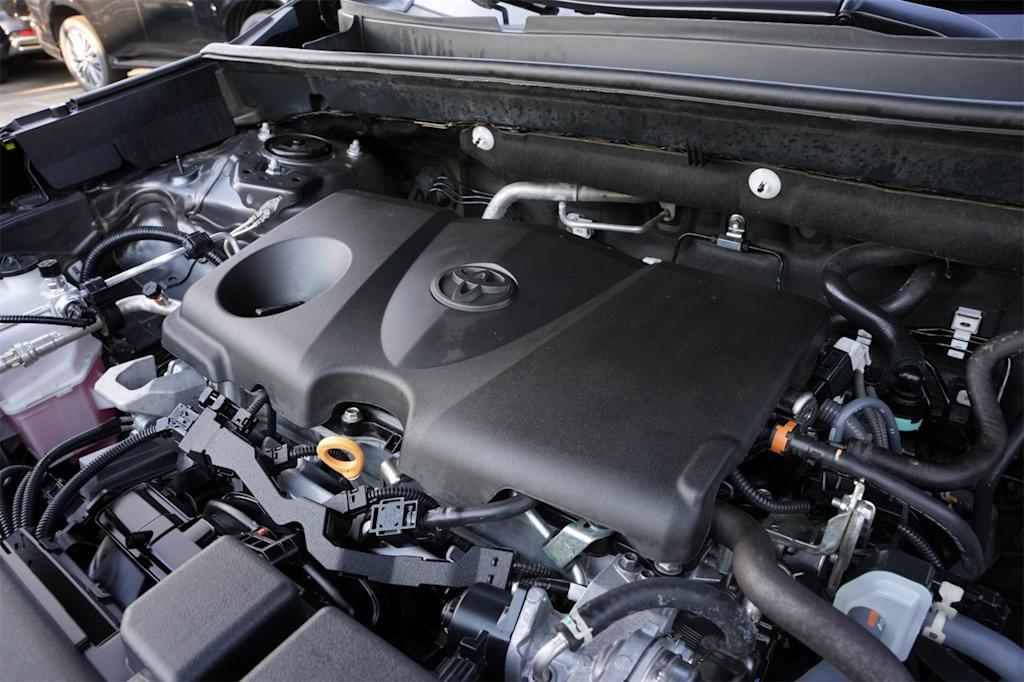 Thumbnail: 2024 Toyota RAV4 - 8