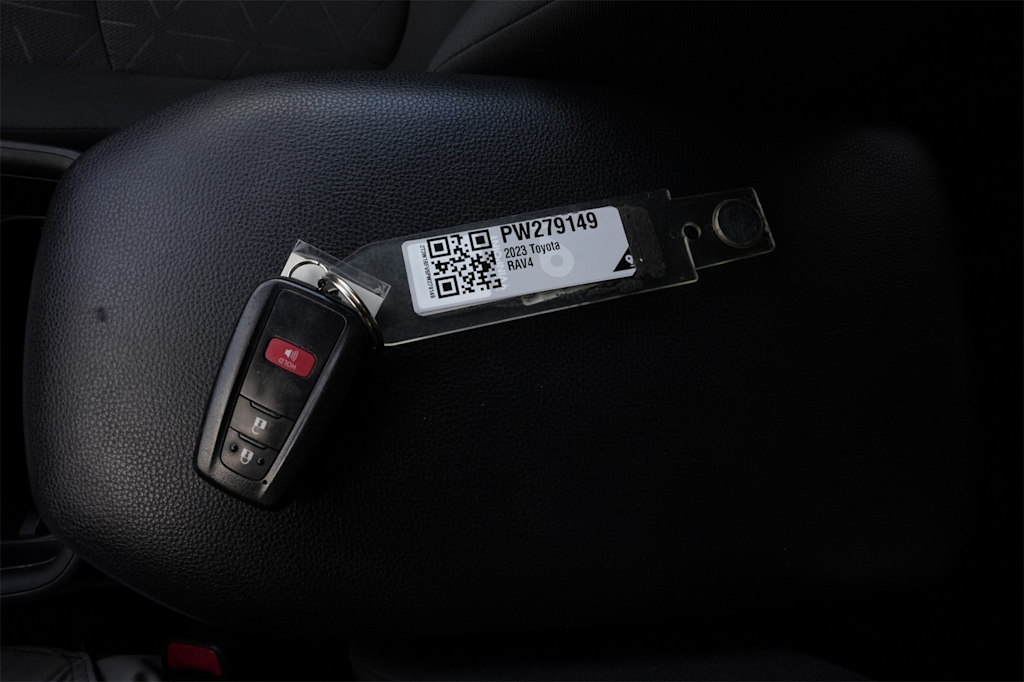 Thumbnail: 2023 Toyota RAV4 - 18