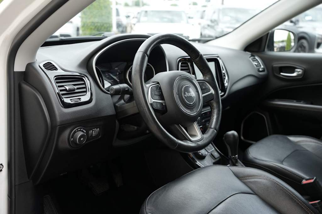 Thumbnail: 2020 Jeep Compass - 13