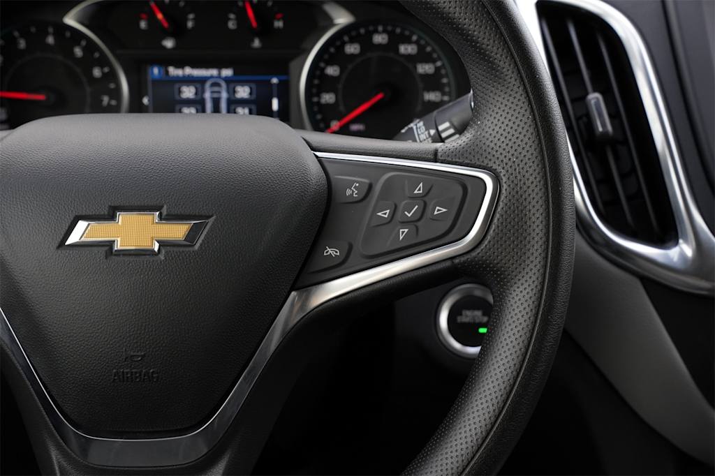 Thumbnail: 2024 Chevrolet Equinox - 24