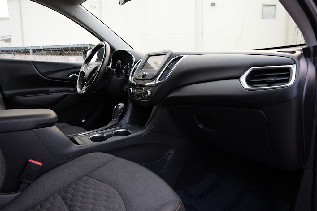 Thumbnail: 2019 Chevrolet Equinox - 27