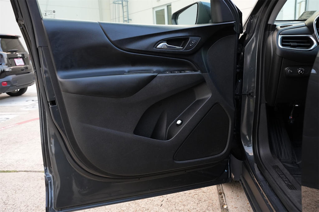 Thumbnail: 2019 Chevrolet Equinox - 25