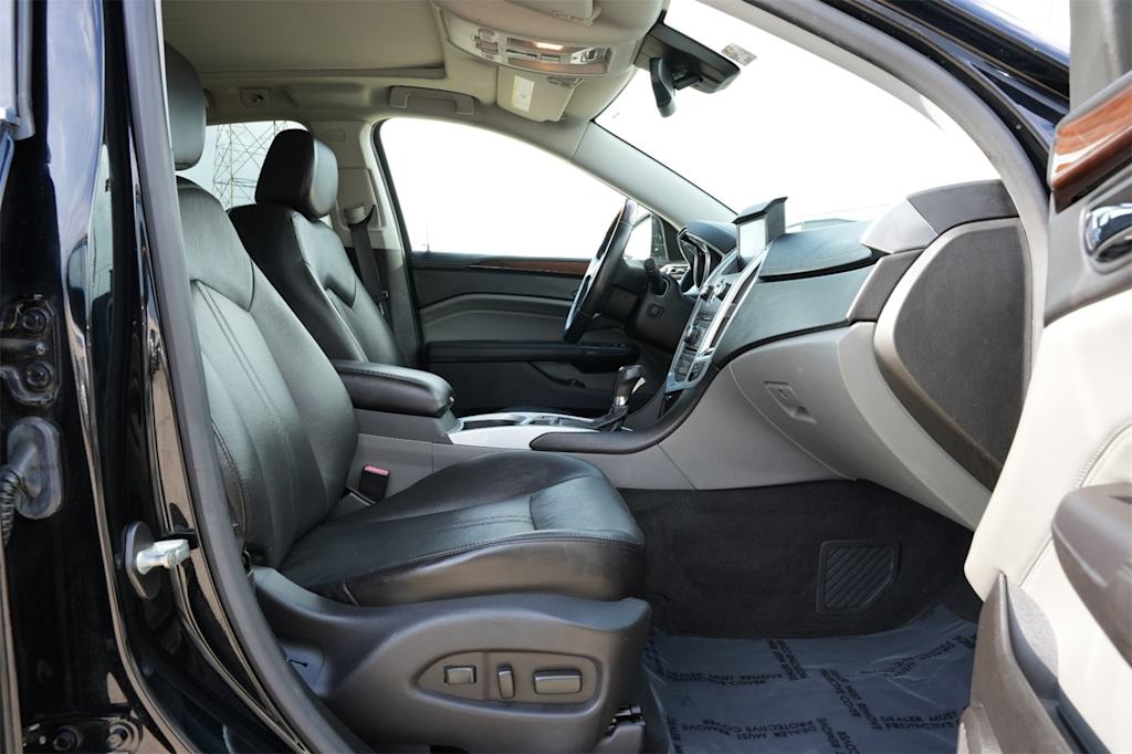 Thumbnail: 2010 Cadillac SRX - 11