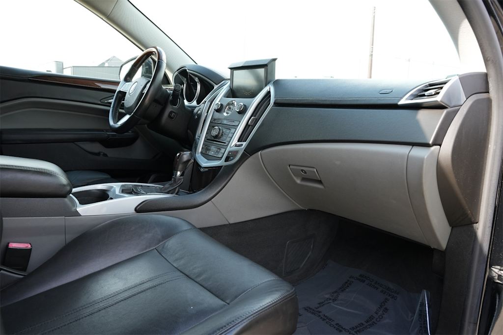 Thumbnail: 2010 Cadillac SRX - 14