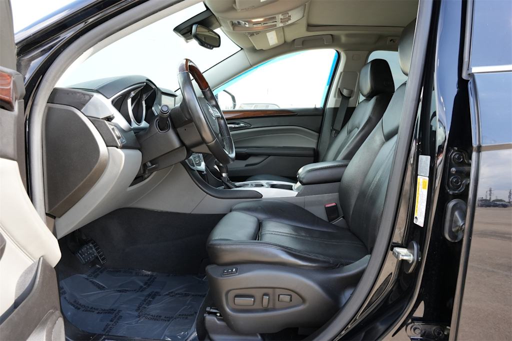 Thumbnail: 2010 Cadillac SRX - 10