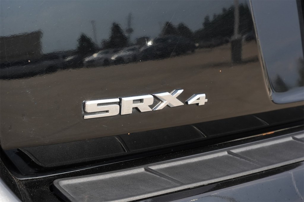 Thumbnail: 2010 Cadillac SRX - 7