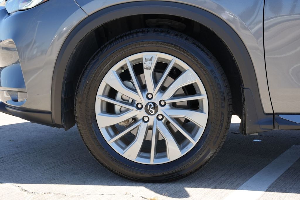 Thumbnail: 2023 INFINITI QX50 - 8