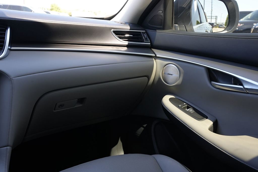 Thumbnail: 2023 INFINITI QX50 - 21