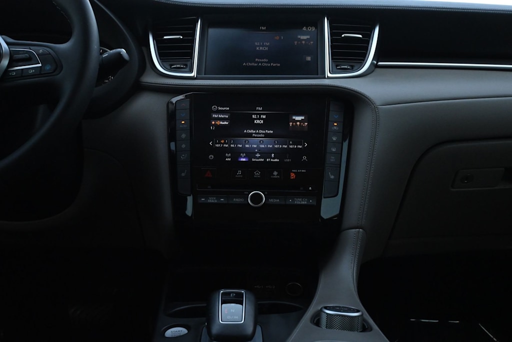Thumbnail: 2023 INFINITI QX50 - 24