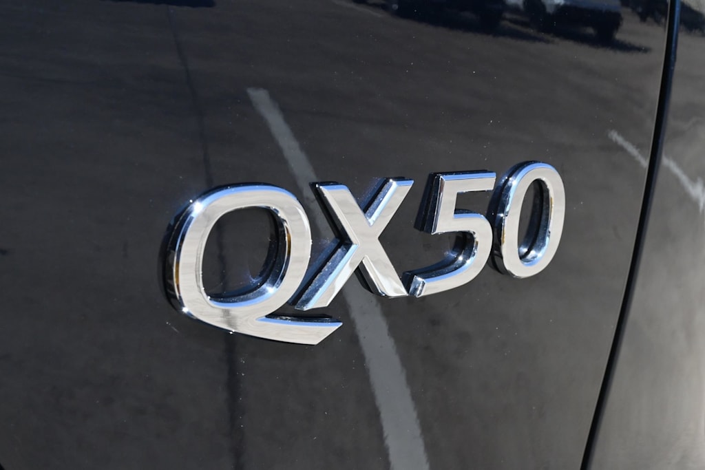 Thumbnail: 2023 INFINITI QX50 - 7