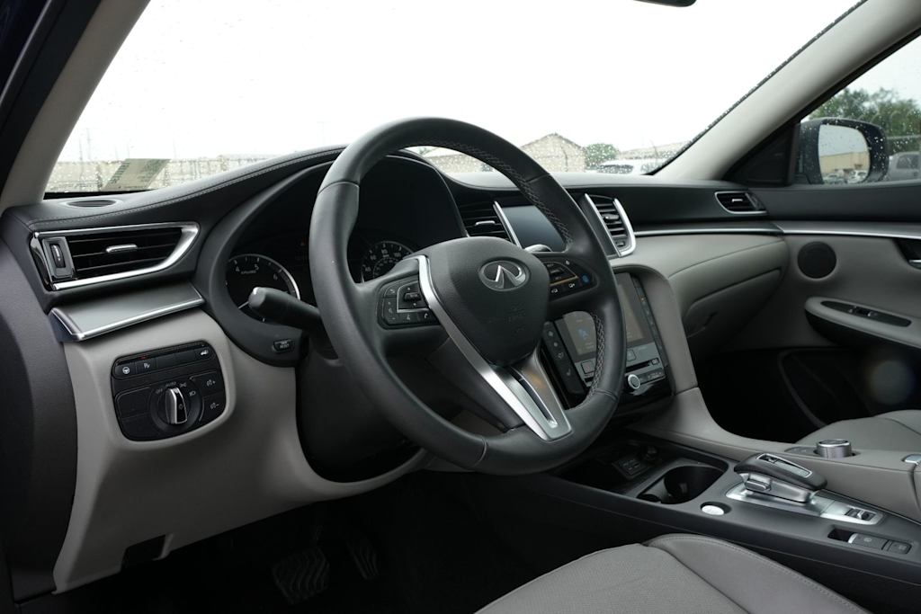 Thumbnail: 2023 INFINITI QX50 - 12