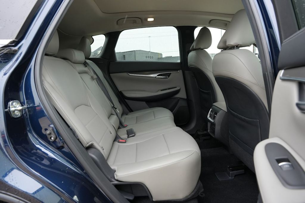 Thumbnail: 2023 INFINITI QX50 - 23