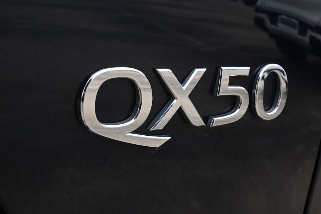 Thumbnail: 2023 INFINITI QX50 - 6