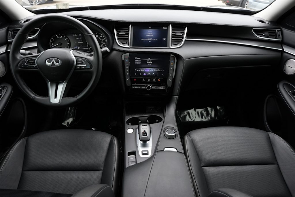 Thumbnail: 2025 INFINITI QX50 - 2