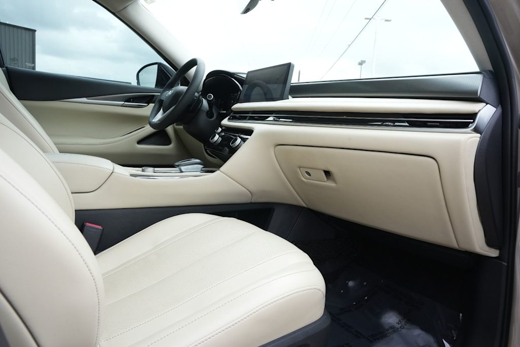 Thumbnail: 2025 INFINITI QX50 - 13